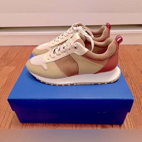 J.McLaughlin Emerson Suede Sneakers Golden Caramel Size 7
Brand new - Picture 3 of 6